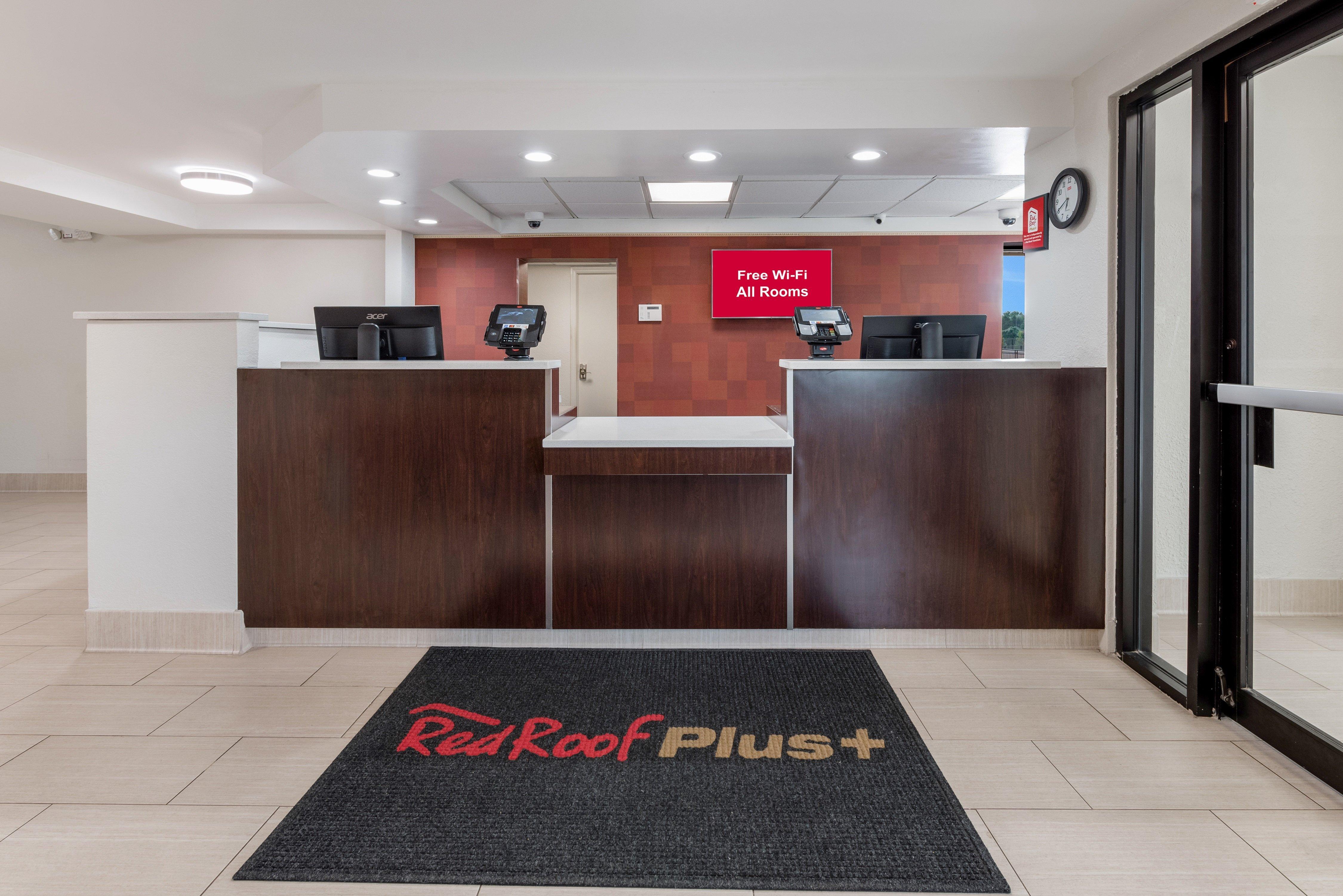 Red Roof Inn Plus+ Columbus - Уортингтон Экстерьер фото
