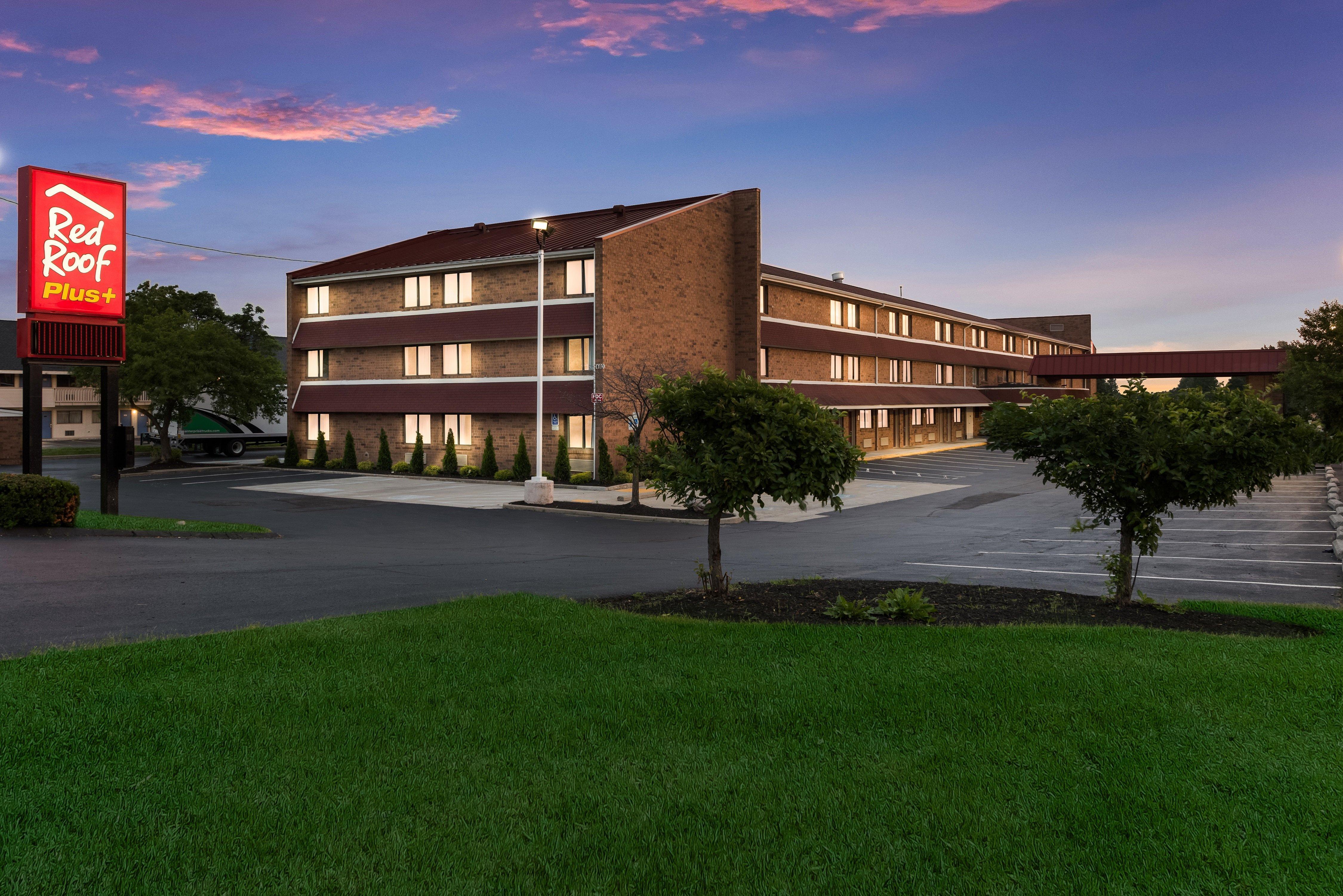 Red Roof Inn Plus+ Columbus - Уортингтон Экстерьер фото