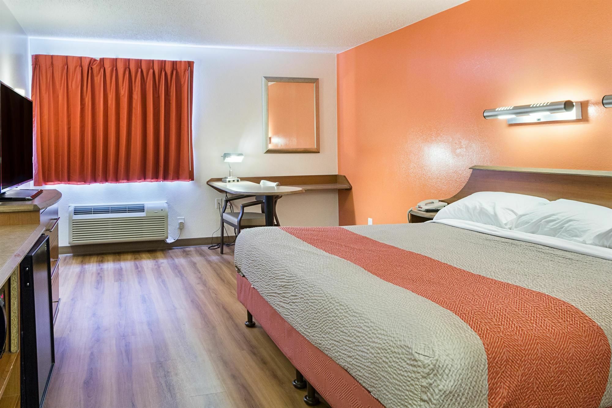 Red Roof Inn Plus+ Columbus - Уортингтон Экстерьер фото